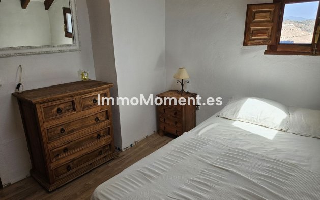 Bestaande woning - Vrijstaande villa - Binnenland  - Monda