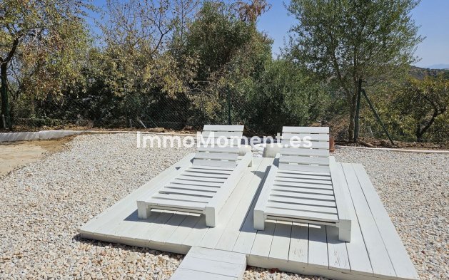 Bestaande woning - Vrijstaande villa - Binnenland  - Monda