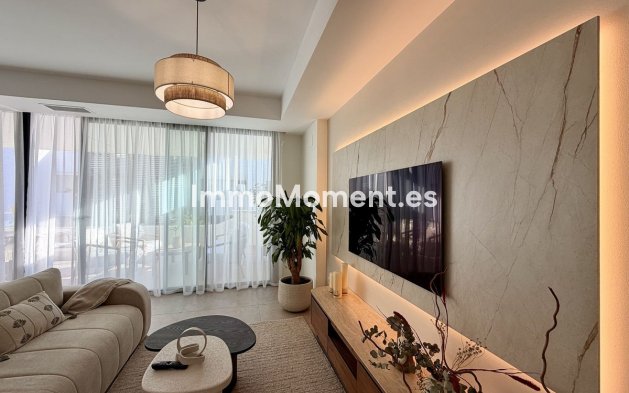 Bestaande woning - Appartement - Estepona  - Cancelada