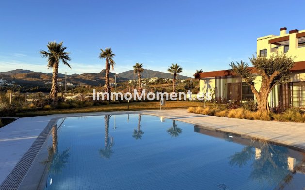 Bestaande woning - Appartement - Estepona  - Cancelada