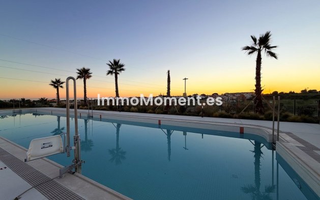 Bestaande woning - Appartement - Estepona  - Cancelada