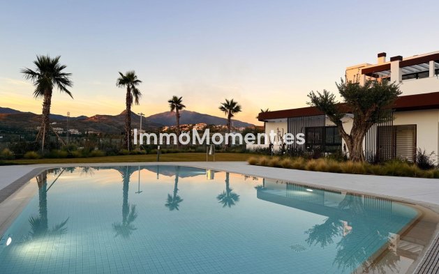 Bestaande woning - Appartement - Estepona  - Cancelada