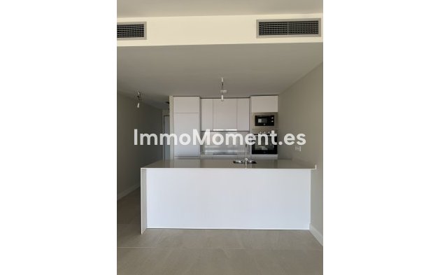 Resale - Apartment - Manilva - La Duquesa