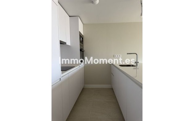 Resale - Apartment - Manilva - La Duquesa