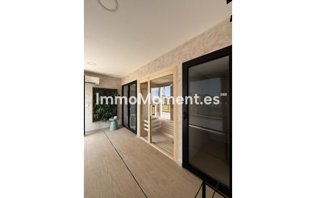 Resale - Apartment - Manilva - La Duquesa