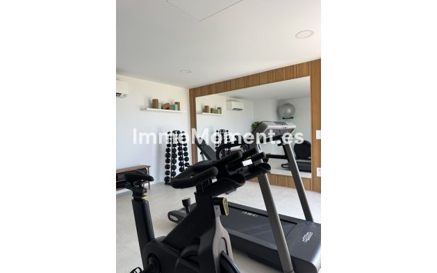 Resale - Apartment - Manilva - La Duquesa