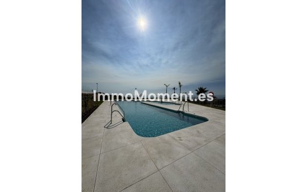 Resale - Apartment - Manilva - La Duquesa