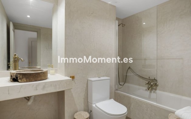 Wiederverkauf - Wohnung - Marbella - Nueva Andalucía