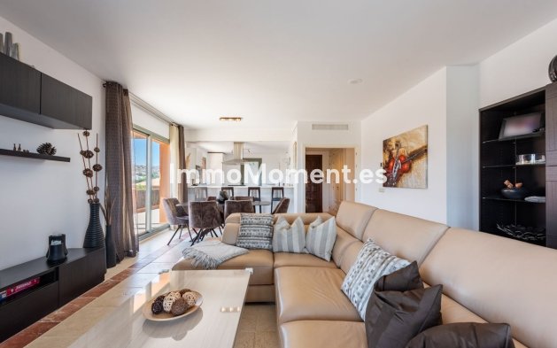 Reventa - Apartamento - Estepona  - Atalaya