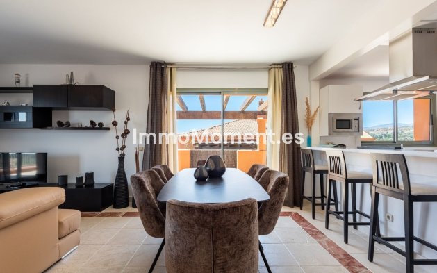 Reventa - Apartamento - Estepona  - Atalaya