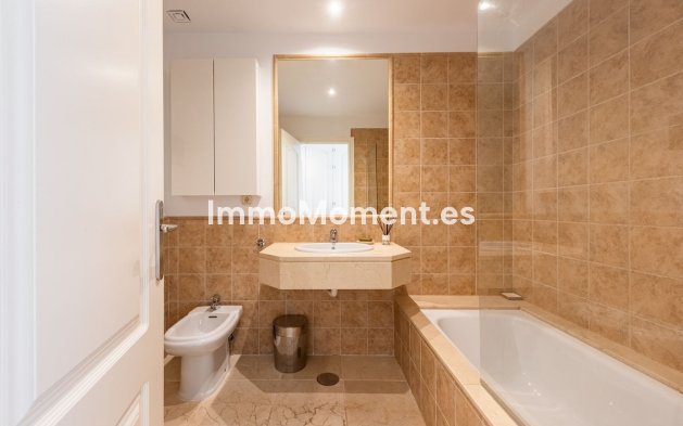 Reventa - Apartamento - Estepona  - Atalaya