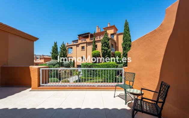 Reventa - Apartamento - Estepona  - Atalaya