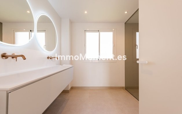 Reventa - Apartamento - Estepona  - Atalaya