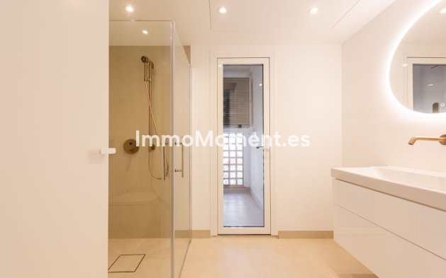 Reventa - Apartamento - Estepona  - Atalaya