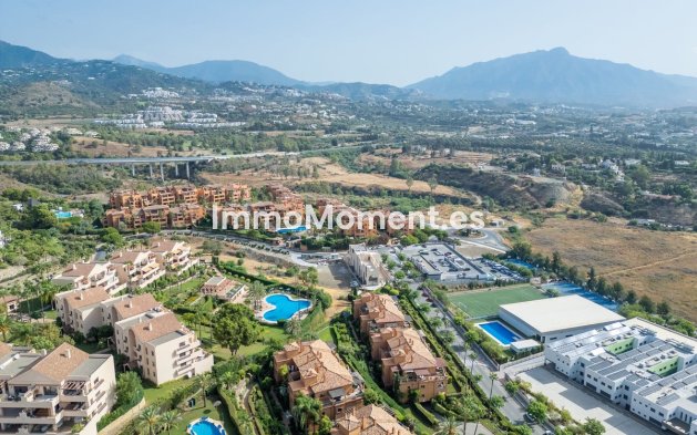 Reventa - Apartamento - Estepona  - Atalaya