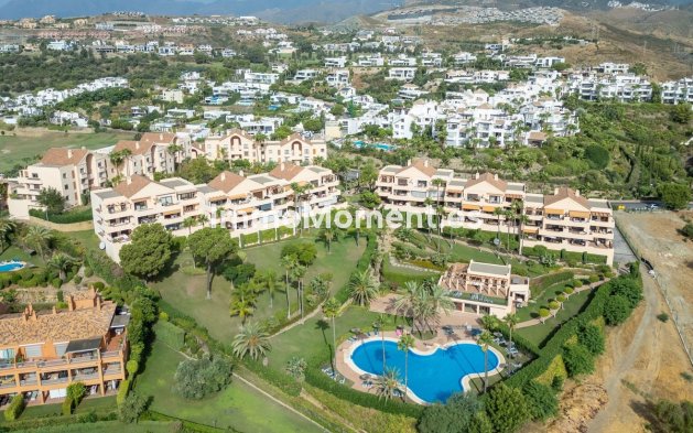 Reventa - Apartamento - Estepona  - Atalaya