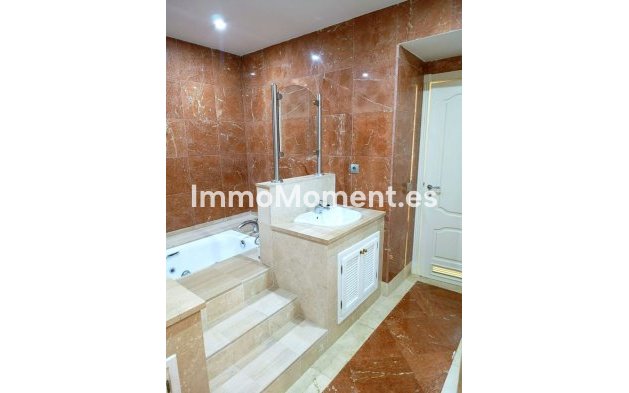 Bestaande woning - Appartement - Marbella - Nueva Andalucía