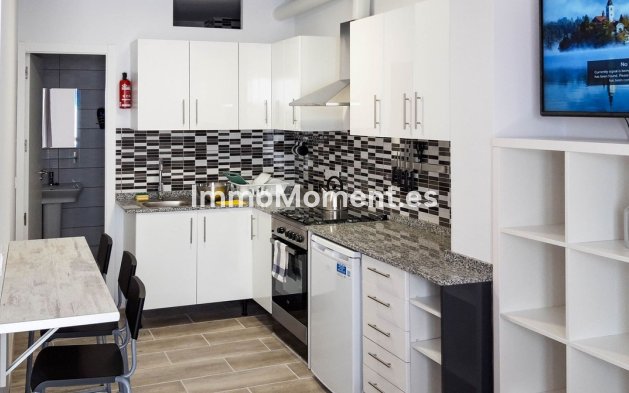 Reventa - Apartamento - Estepona  - Estepona Centro