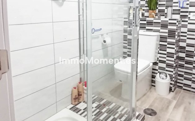 Reventa - Apartamento - Estepona  - Estepona Centro