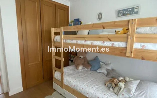 Resale - Apartment - Málaga - Málaga Centro