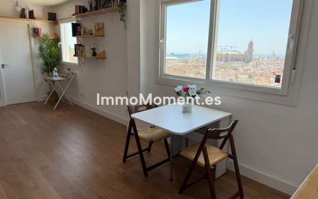 Wiederverkauf - Wohnung - Málaga - Málaga Centro