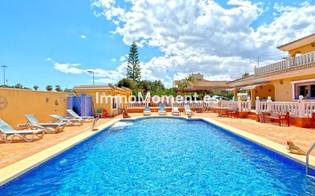 Revente - Villa individuelle - Torrevieja - Torrevieja Centro