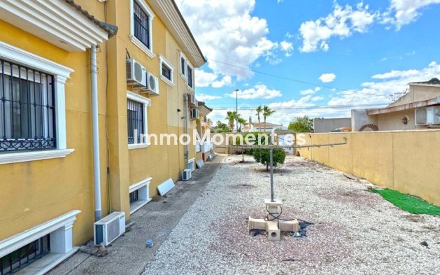Revente - Villa individuelle - Torrevieja - Torrevieja Centro