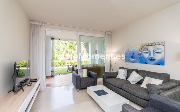 Resale - Apartment - Casares - Casares Centro