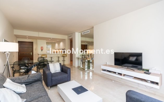 Resale - Apartment - Casares - Casares Centro