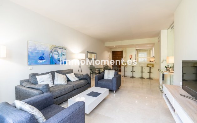Resale - Apartment - Casares - Casares Centro