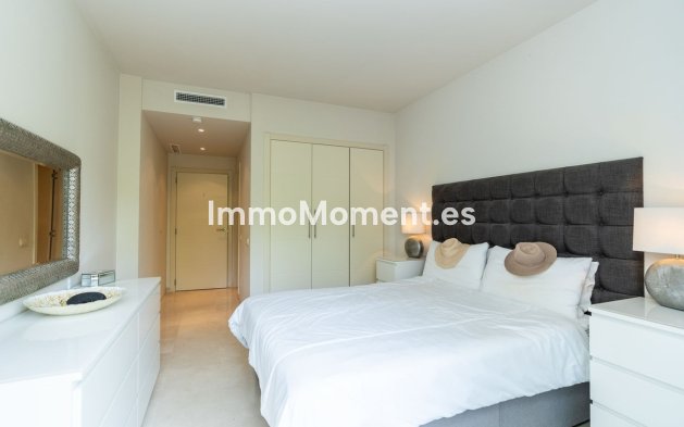 Resale - Apartment - Casares - Casares Centro