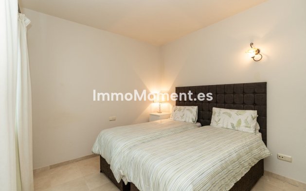 Resale - Apartment - Casares - Casares Centro