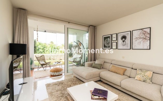 Resale - Apartment - Casares - Casares Centro
