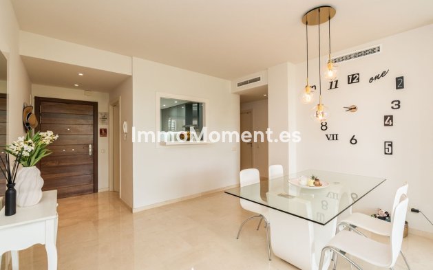 Resale - Apartment - Casares - Casares Centro