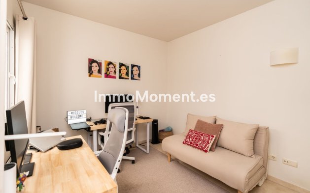 Resale - Apartment - Casares - Casares Centro
