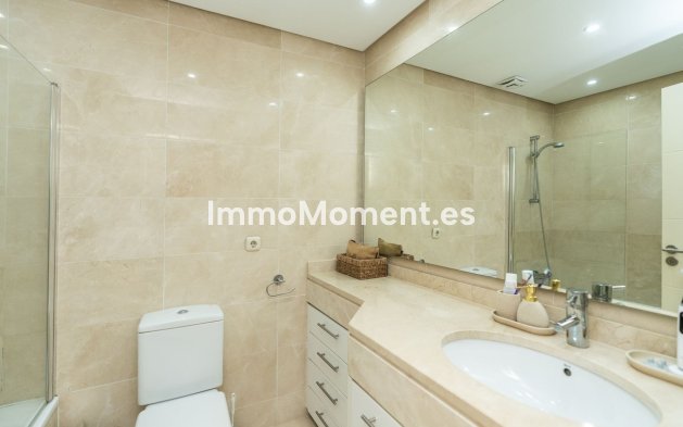 Resale - Apartment - Casares - Casares Centro