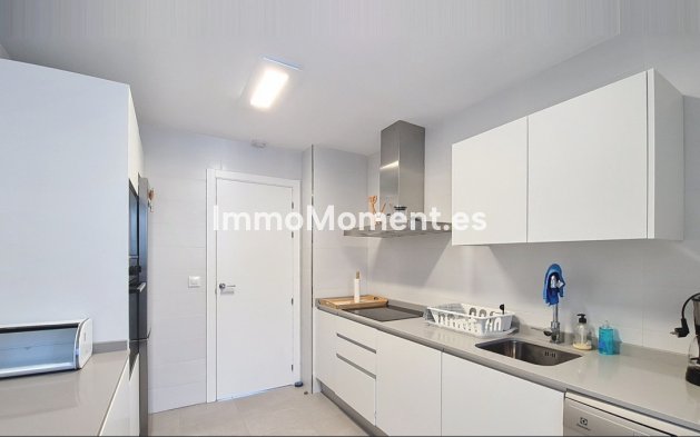 Resale - Apartment - Casares - Casares Centro