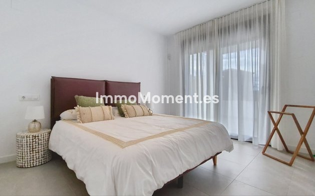 Resale - Apartment - Casares - Casares Centro