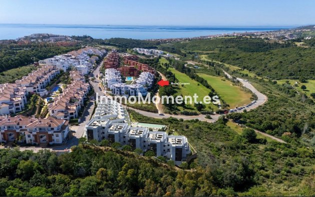 Resale - Apartment - Casares - Casares Centro