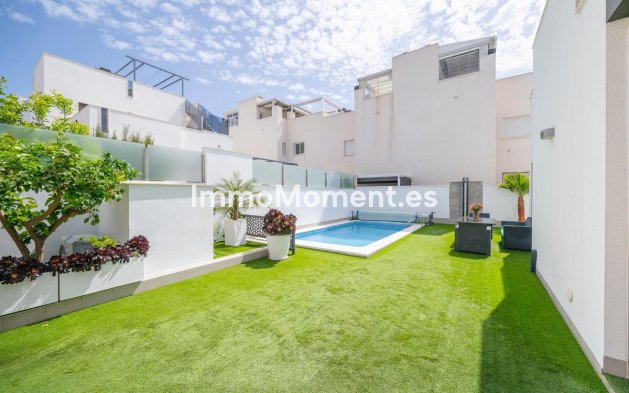Revente - Villa individuelle - Torrevieja - Torrevieja Centro