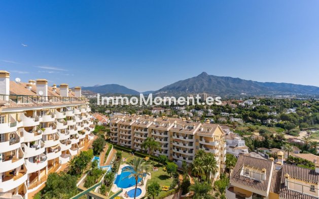 Revente - Appartement - Marbella - Nueva Andalucía