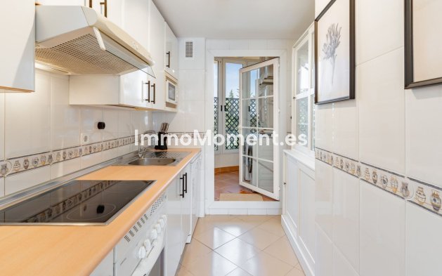 Revente - Appartement - Marbella - Nueva Andalucía