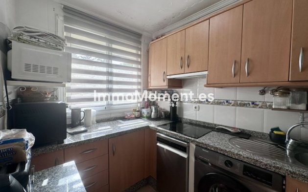 Reventa - Apartamento - Estepona  - Estepona Centro