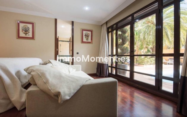 Bestaande woning - Vrijstaande villa - Marbella - Puerto Banús