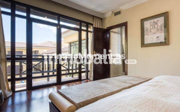 Bestaande woning - Vrijstaande villa - Marbella - Puerto Banús