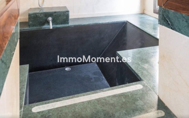 Bestaande woning - Vrijstaande villa - Marbella - Puerto Banús