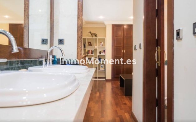 Bestaande woning - Vrijstaande villa - Marbella - Puerto Banús