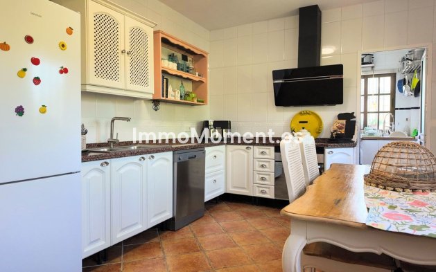 Bestaande woning - Vrijstaande villa - Binnenland  - Alhaurín el Grande Centro