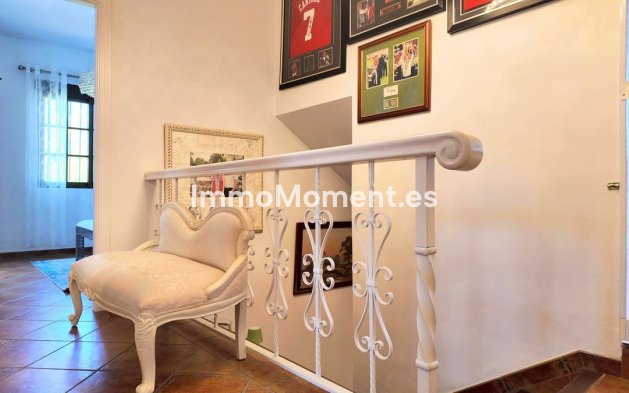 Bestaande woning - Vrijstaande villa - Binnenland  - Alhaurín el Grande Centro