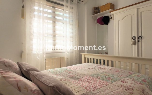 Bestaande woning - Vrijstaande villa - Binnenland  - Alhaurín el Grande Centro